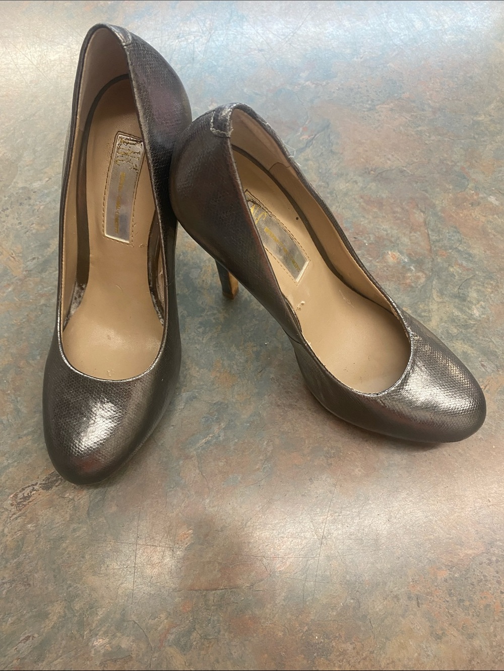 INC International Concepts Metallic Charcoal Round-Toe Pumps